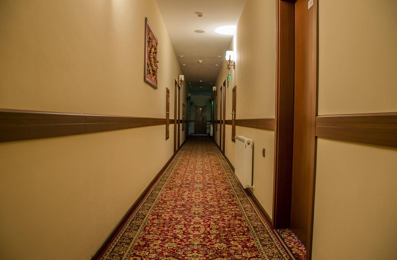 Rubis Hotel Rudozem Eksteriør bilde
